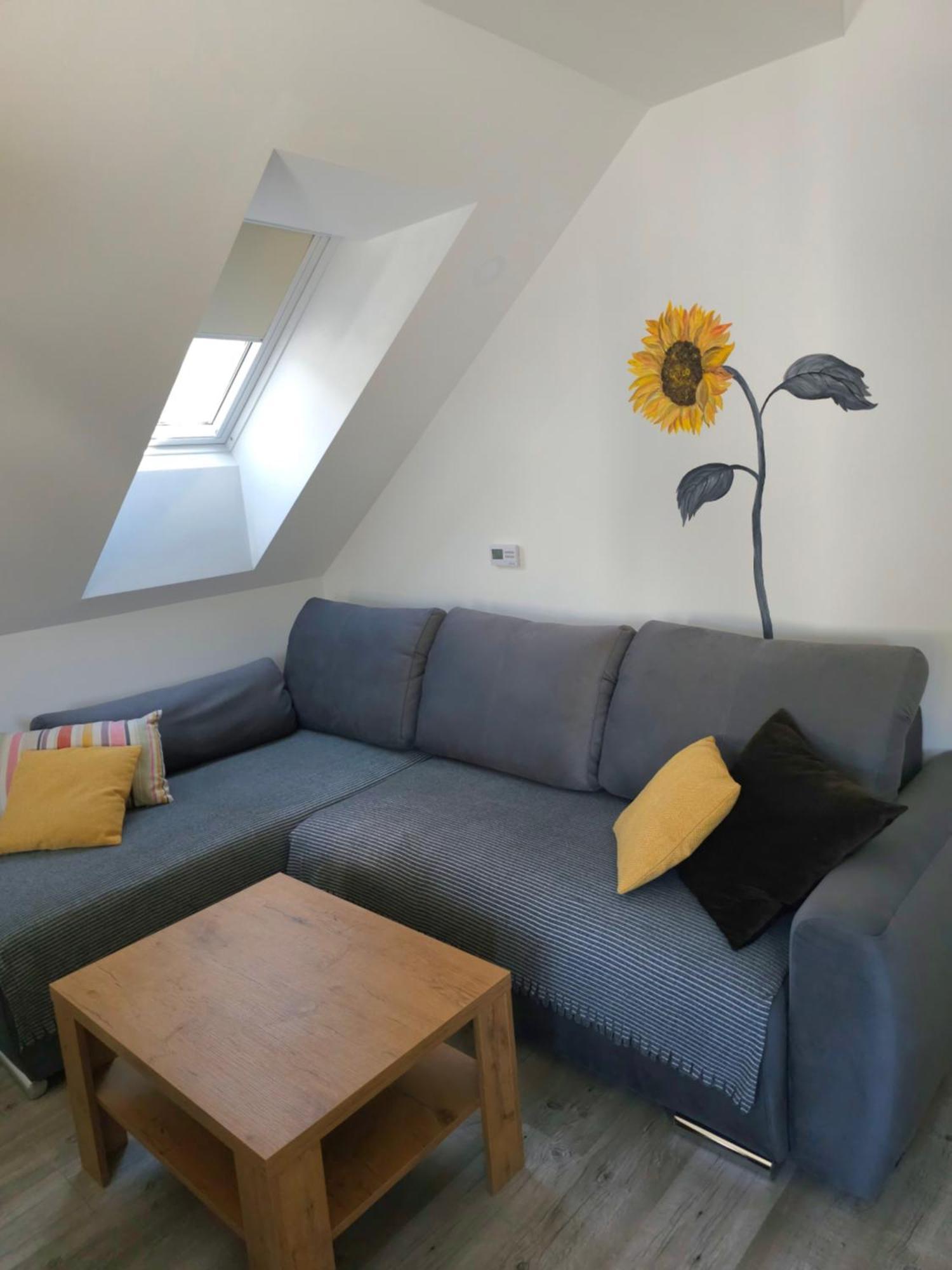 Prima Countryside Apartments Zirovnica Room photo