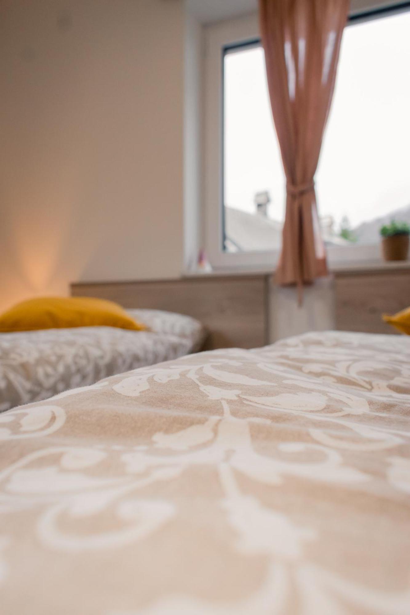 Prima Countryside Apartments Zirovnica Room photo