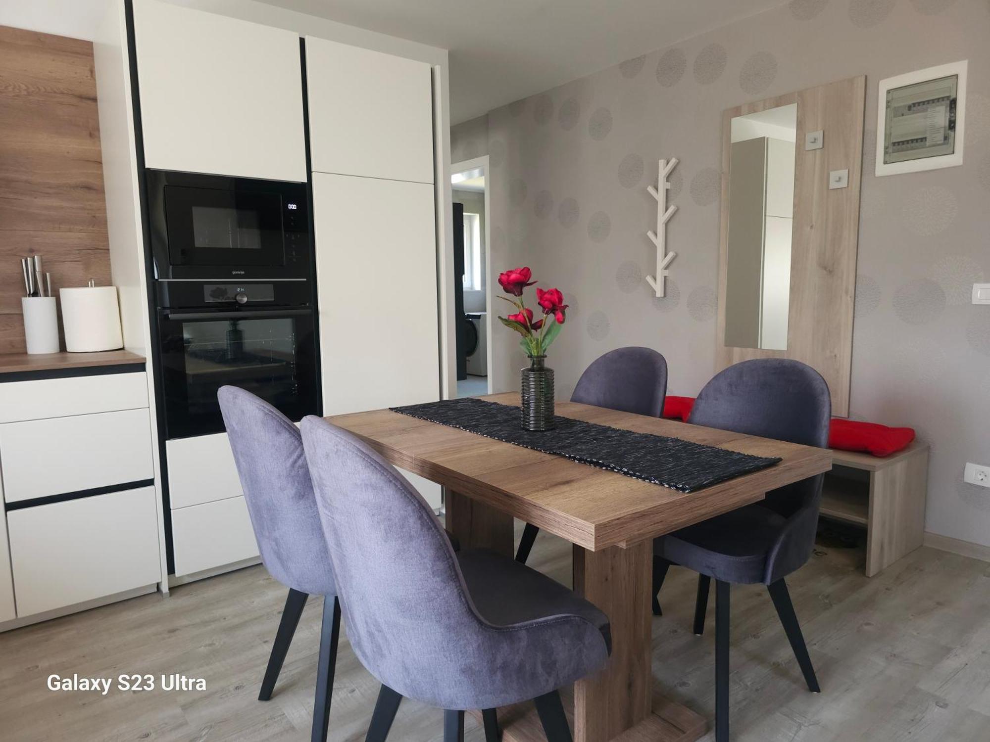 Prima Countryside Apartments Zirovnica Room photo